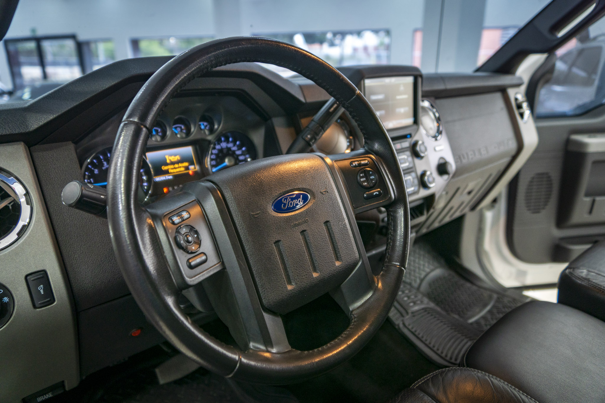 2014 FORD Lariat F250