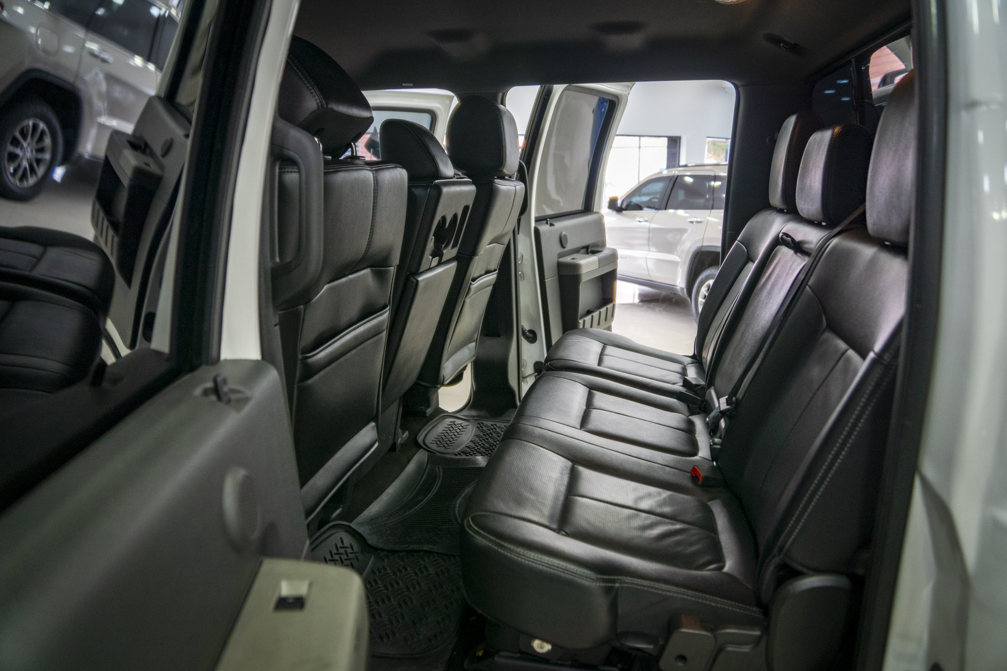 2014 FORD Lariat F250